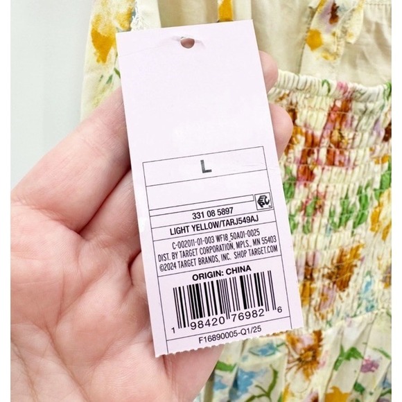 NEW Wild Fable Hook and Eye Romper - Light Yellow Floral - Size Large - Picture 5 of 5